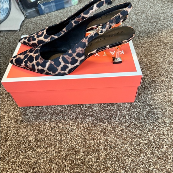 New Katy Perry Collections Animal Print Slingback Heels. Size 8.5 - Picture 2 of 5